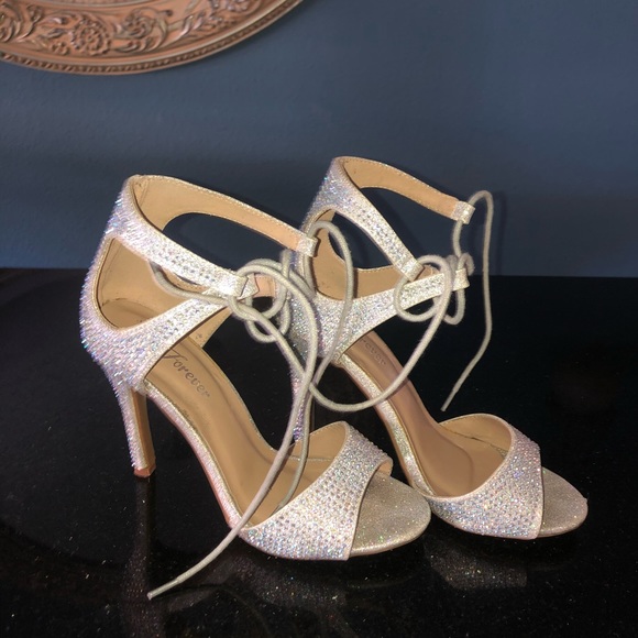 Sparkly Rhinestone high heels - Picture 3 of 5